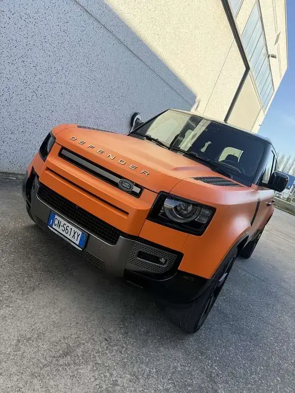 Usata Land Rover Defender SE Dynamic 249 CV (183 kW) 2023 SUV