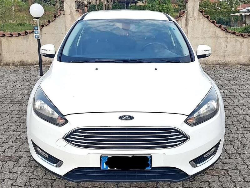 Usata Ford Focus Titanium S 95 CV (69 kW) 2015 Bianco Station wagon