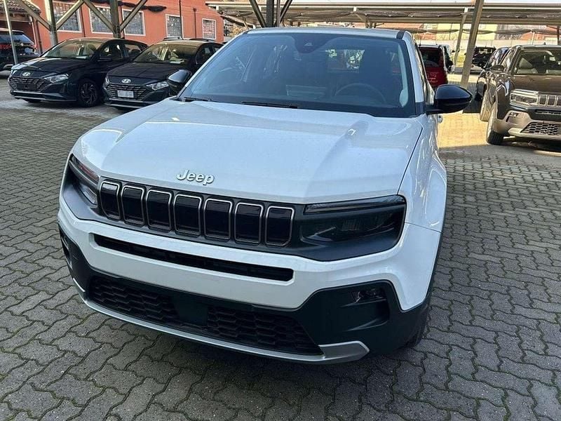 Bianco extraserie Nuova 2025 Jeep Avenger Altitude SUV | 20.990 € (Super prezzo) - Immagine 1/4