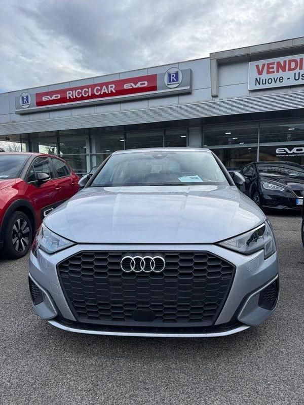 Usata Audi A3 Advanced 115 CV (84 kW) 2021 Argento Berlina