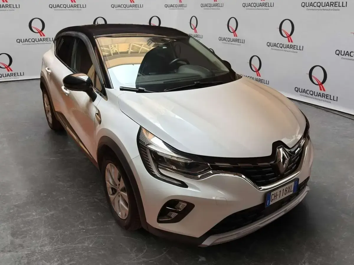 Usata Renault Captur Intens 101 CV (74 kW) 2022 Bianco SUV