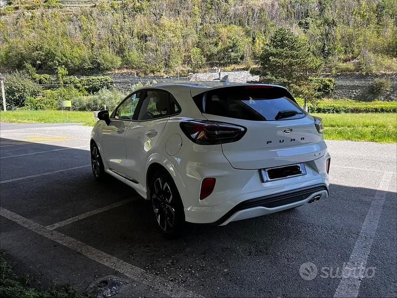 Occasion Ford Puma 125 PK (91 kW) 2022 Wit Sedan