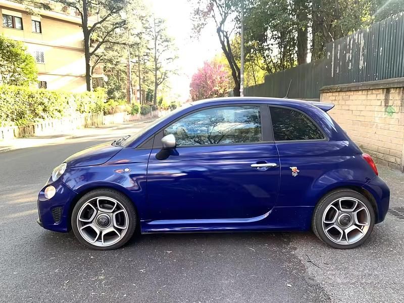 Usata Abarth 595 Turismo 165 CV (121 kW) 2018 Blu Berlina