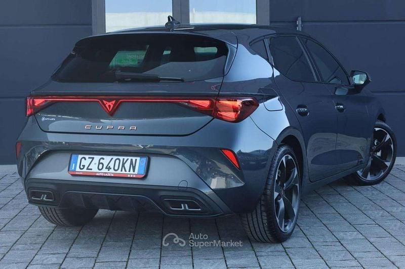 Usata Cupra Leon 150 CV (110 kW) 2025 Grigio Berlina