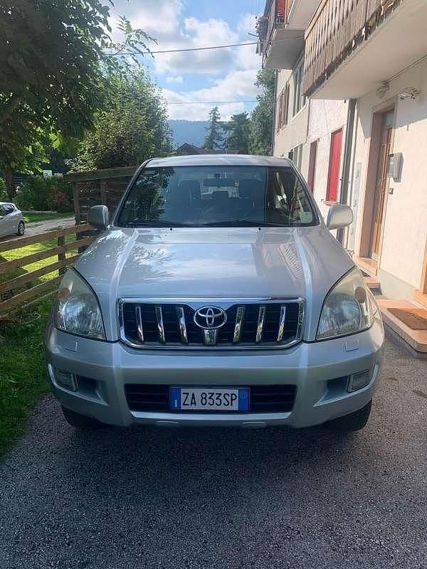 Argento Usata 2003 Toyota Land Cruiser SUV | 14.500 € (Ottimo prezzo) - Immagine 1/4