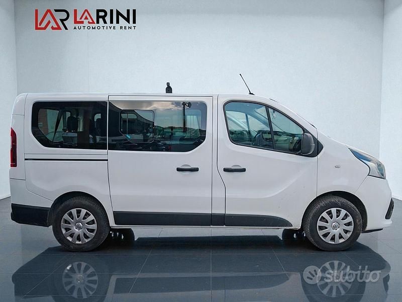 Usata Renault Trafic Intens 150 CV (110 kW) 2016 Bianco Monovolume