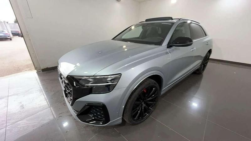 Nuova Audi Q8 S-Line 286 CV (210 kW) 2025 Argento SUV