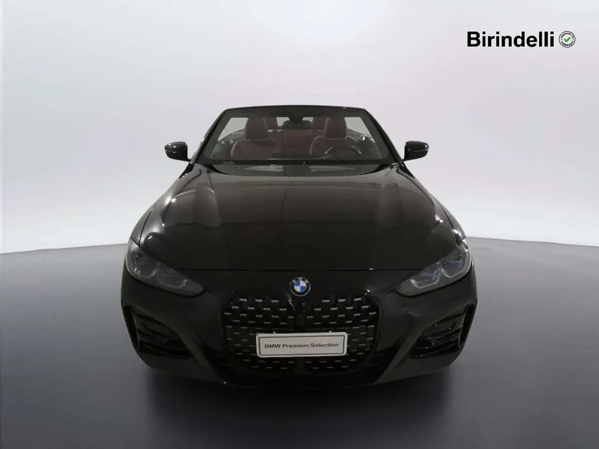 Usata BMW 430 Cabriolet M Sport 245 CV (180 kW) 2023 Black sapphire metallizzato Cabrio