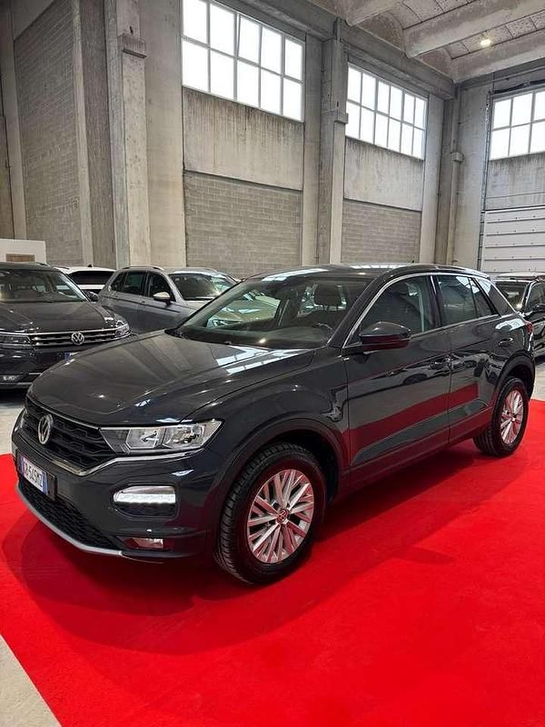 Usata VW T-Roc Business 116 CV (85 kW) 2020 Nero SUV