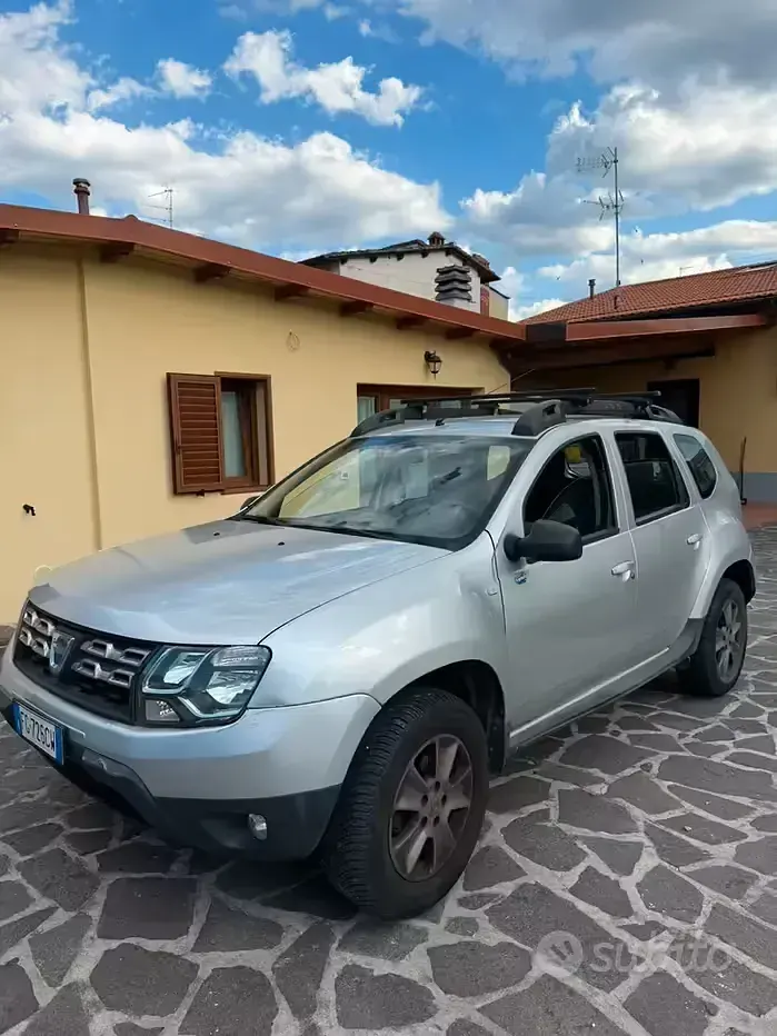 Usata Dacia Duster 109 CV (80 kW) 2016 Grigio SUV