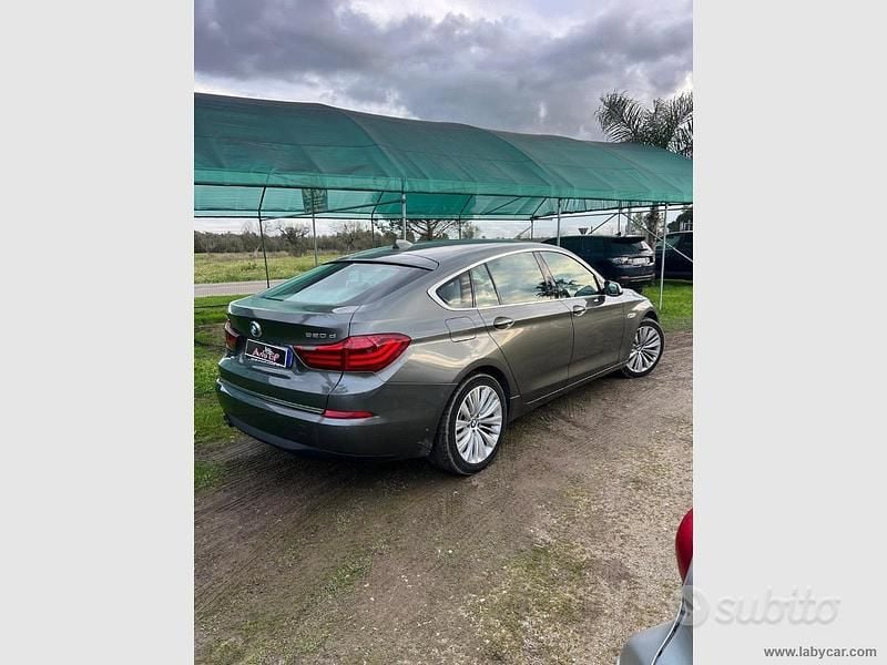 Usata BMW 520 Gran Turismo Luxury Line 184 CV (135 kW) 2013 Berlina