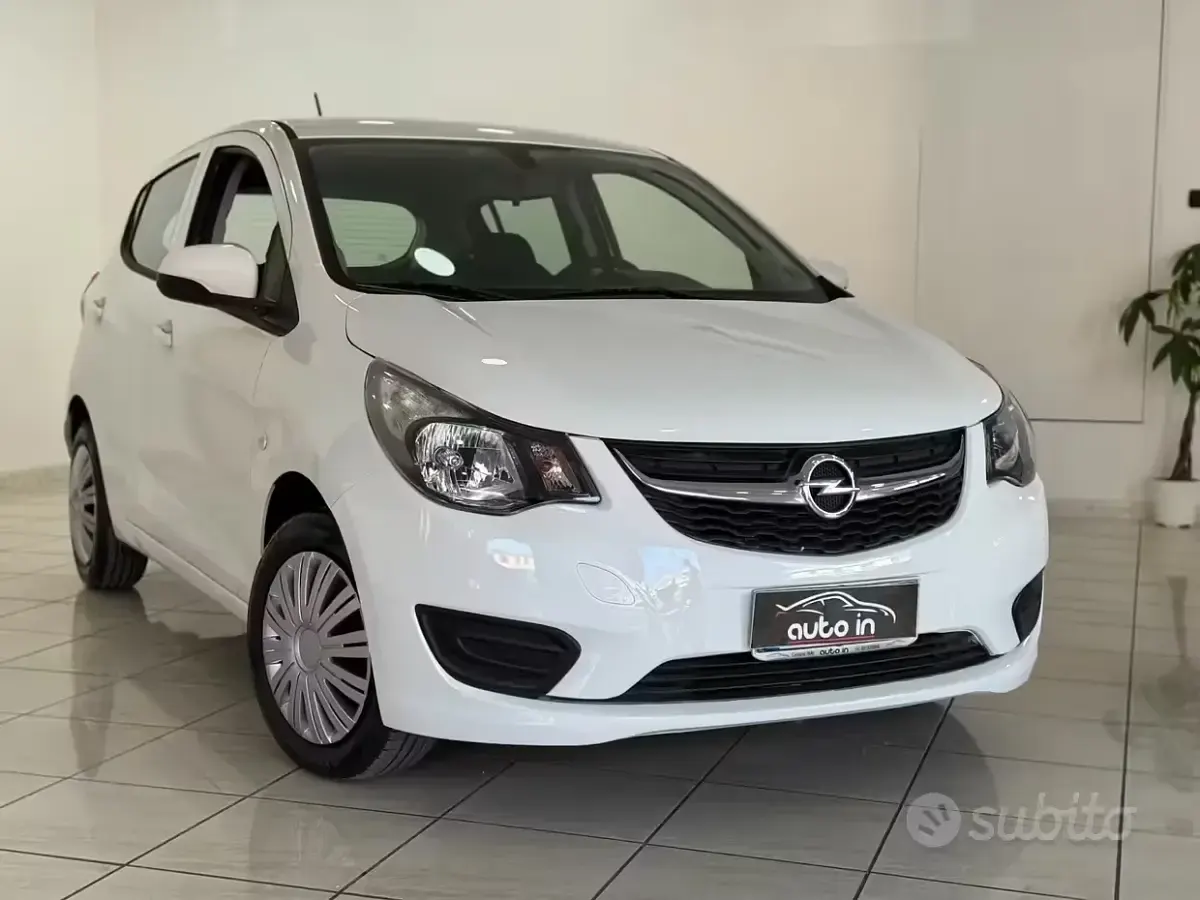 Occasion Opel Karl Innovation 75 PK (55 kW) 2017 Wit Hatchback