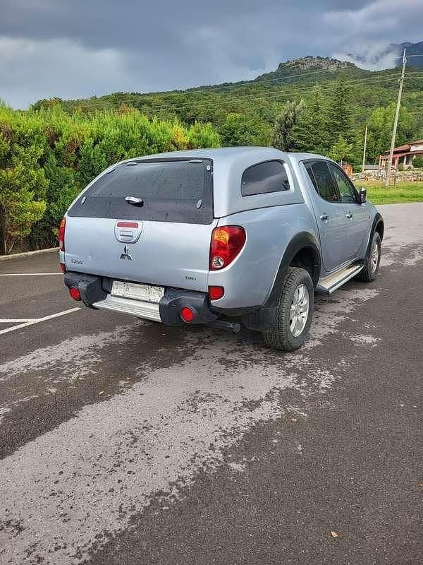 Usata Mitsubishi L200 Intense 136 CV (100 kW) 2008 Pick-up