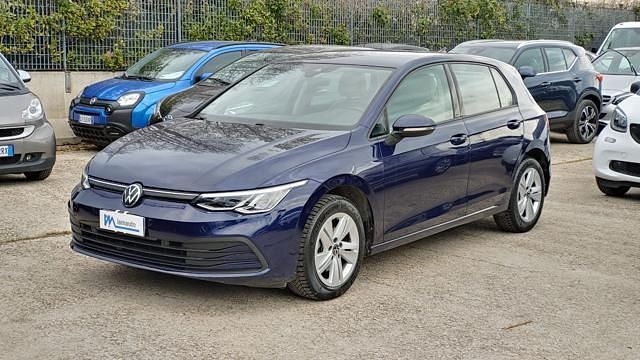 Usata VW Golf VII 131 CV (96 kW) 2021 Blu Utilitaria