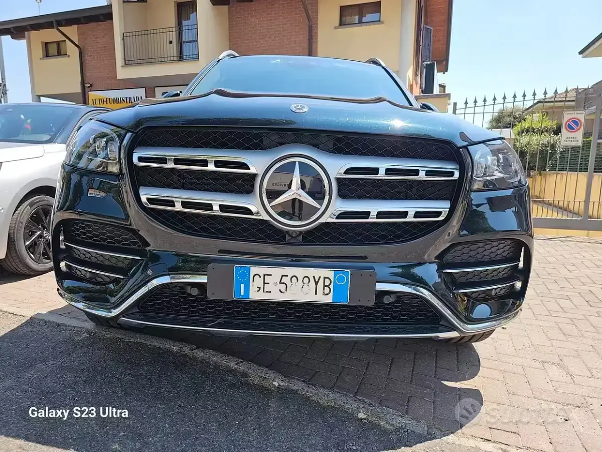 Usata Mercedes GLS400 Premium Plus 330 CV (242 kW) 2021 Verde SUV