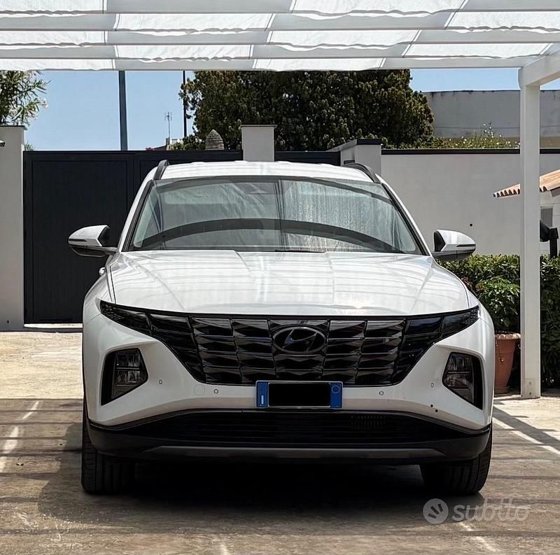 Bianco Usata 2021 Hyundai Tucson SUV | 22.500 € (Molto cara) - Immagine 1/4