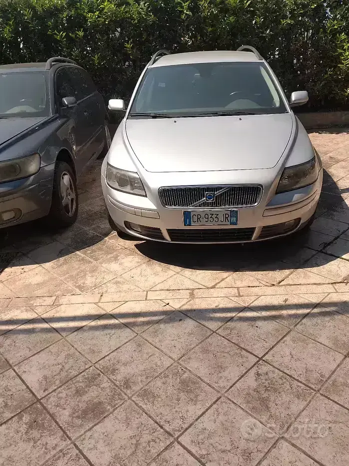 Usata Volvo V50 136 CV (100 kW) 2004 Grigio Station wagon
