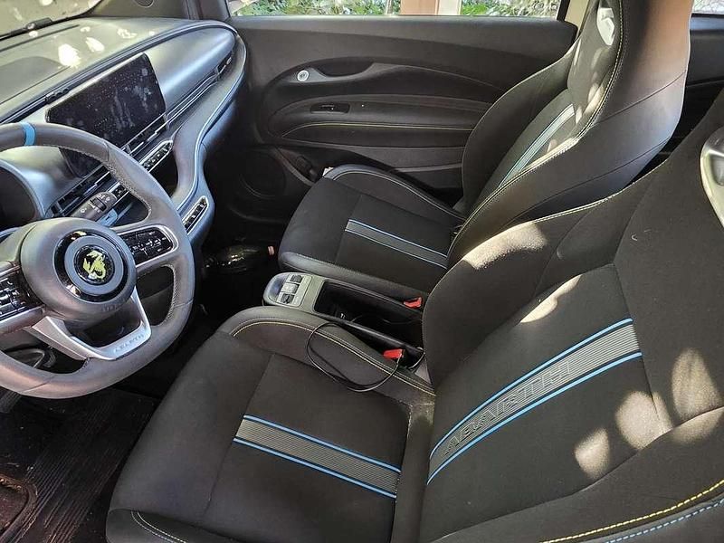 Usata Abarth 500C 47 kW (64 CV) 2024 Bianco Cabrio