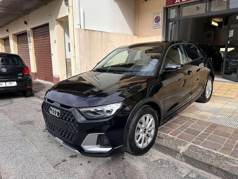 Usata Audi A1 Admired 95 CV (69 kW) 2021 Nero SUV