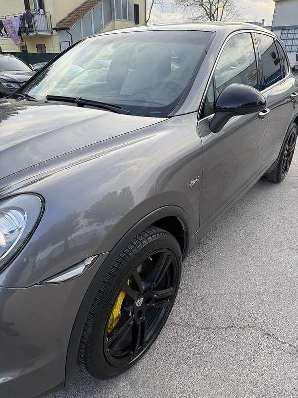 Usata Porsche Cayenne 245 CV (180 kW) 2012 SUV