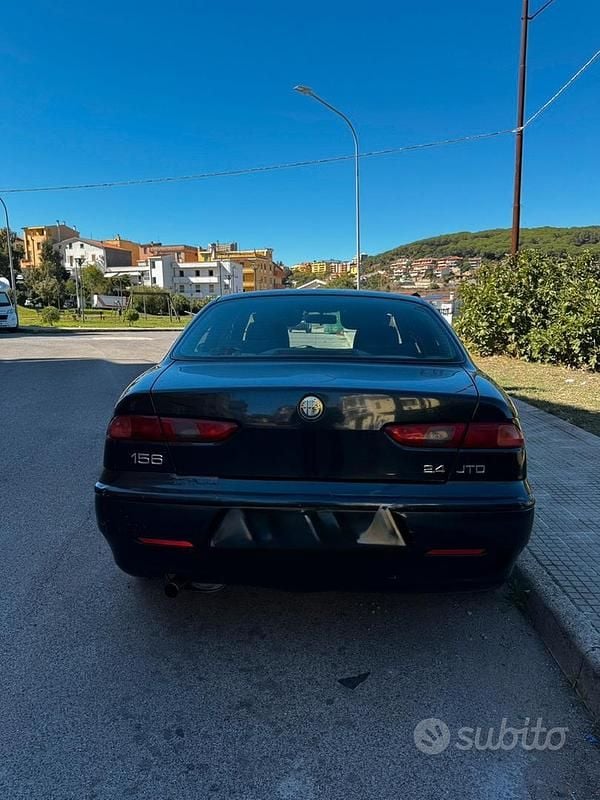 Usata Alfa Romeo 156 105 CV (77 kW) 1998 Blu Berlina