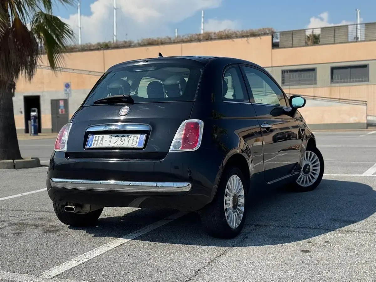 Usata Fiat 500 Lounge 69 CV (50 kW) 2011 Bluazzurro Berlina