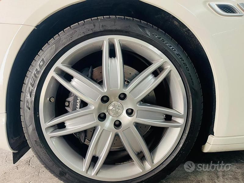 Usata Maserati Quattroporte 275 CV (202 kW) 2015 Bianco Berlina