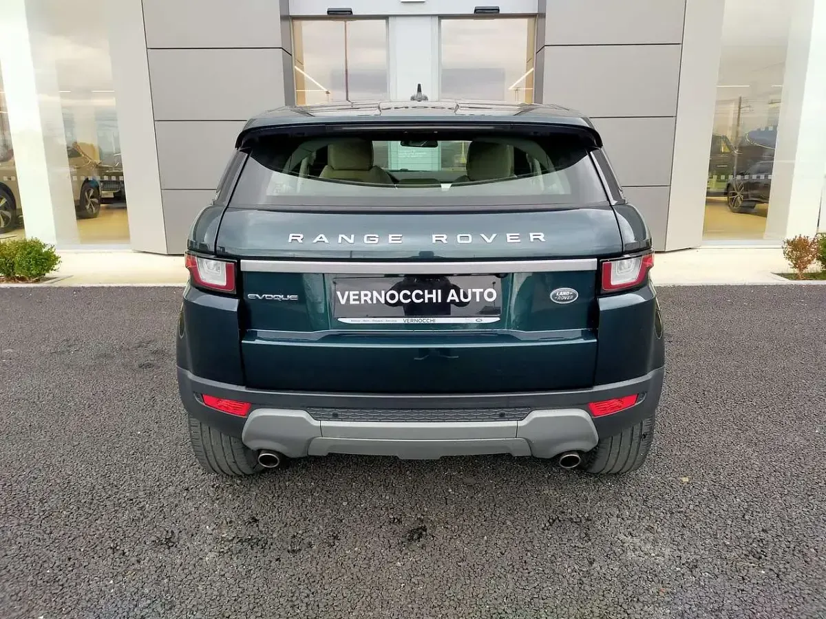 Usata Land Rover Range Rover evoque SE 150 CV (110 kW) 2016 Verde SUV