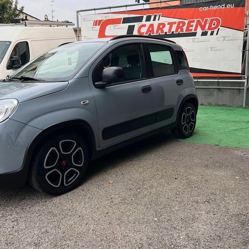Usata Fiat Panda City Life 69 CV (50 kW) 2021 Grigio Berlina