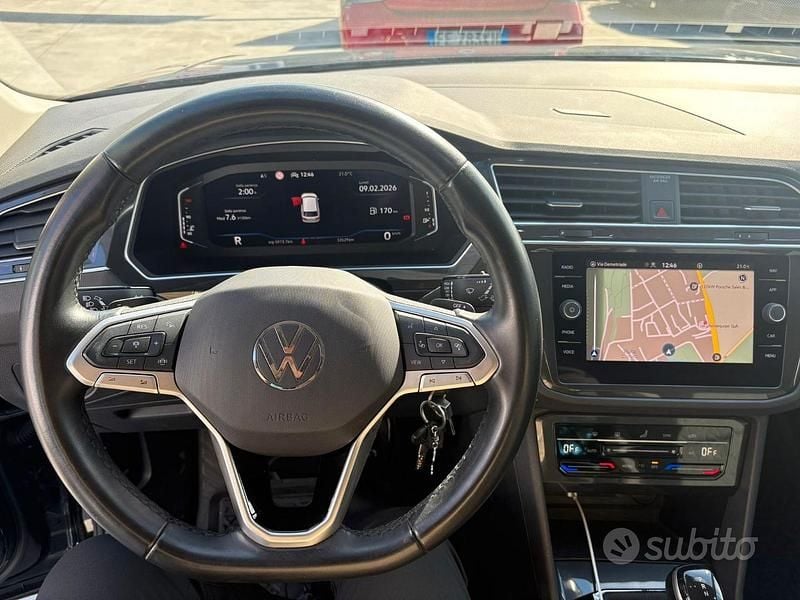 Usata VW Tiguan Life 150 CV (110 kW) 2023 Nero SUV