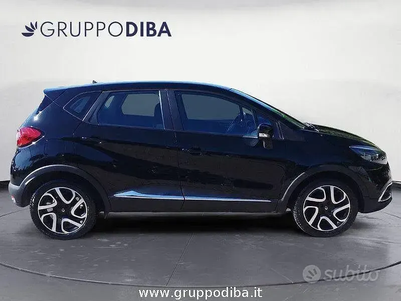Usata Renault Captur 90 CV (66 kW) 2014 Nero SUV
