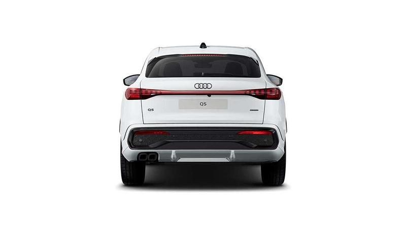 Nuova Audi Q5 Sportback S-Line 204 CV (150 kW) 2026 Bianco ghiacciaio metallizzato SUV