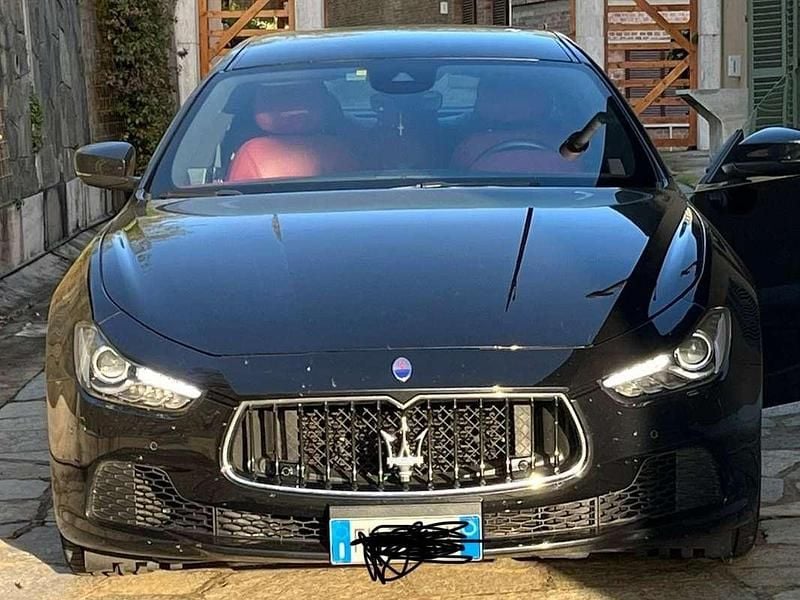 Usata Maserati Ghibli 250 CV (183 kW) 2017 Nero Berlina