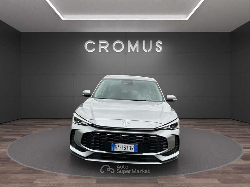 Nuova MG ZS 116 CV (85 kW) 2025 Sloane silver SUV