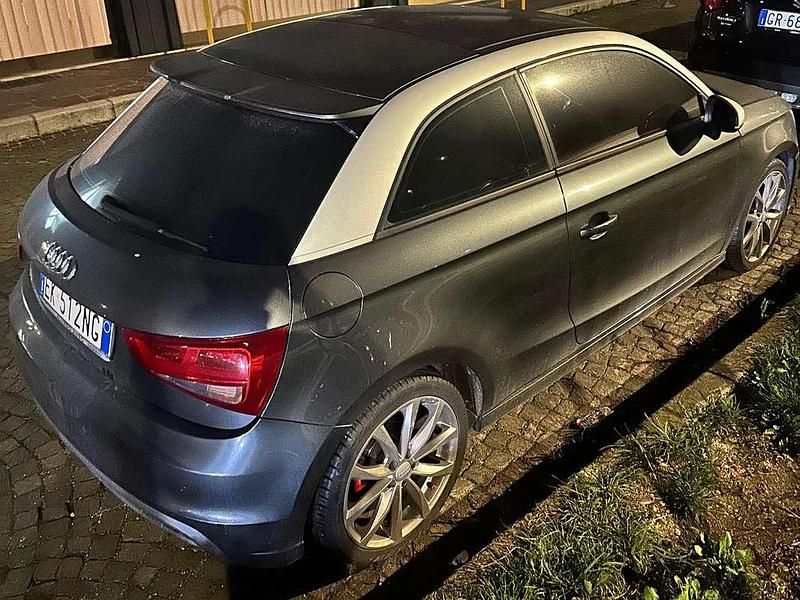 Usata Audi A1 Ambition 105 CV (77 kW) 2011 Grigio Utilitaria