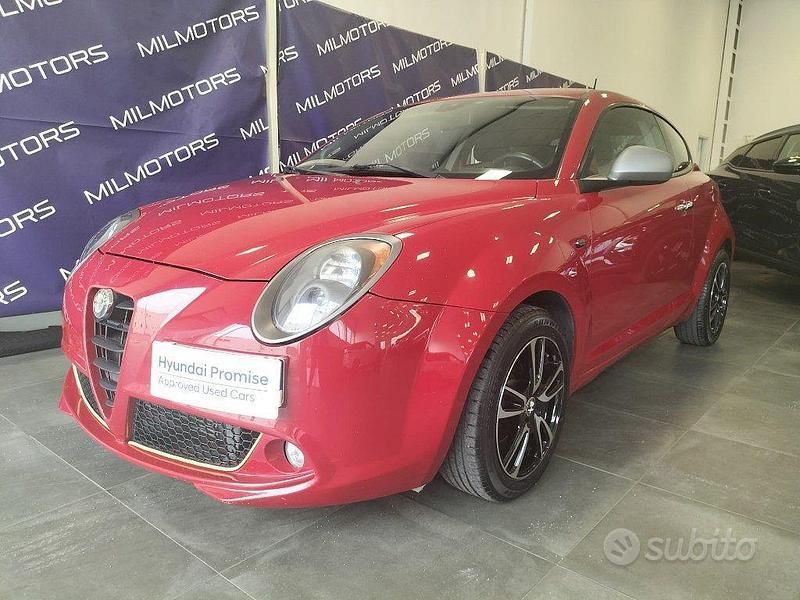 Rosso Usata 2015 Alfa Romeo MiTo Distinctive Due volumi | 6500 € (Cara) - Immagine 1/4