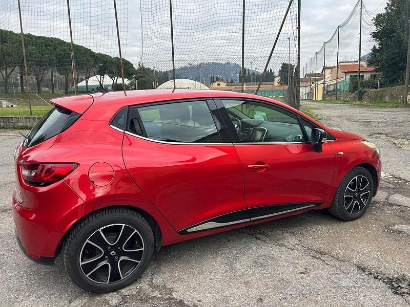 Usata Renault Clio IV 75 CV (55 kW) 2016 Rosso Berlina
