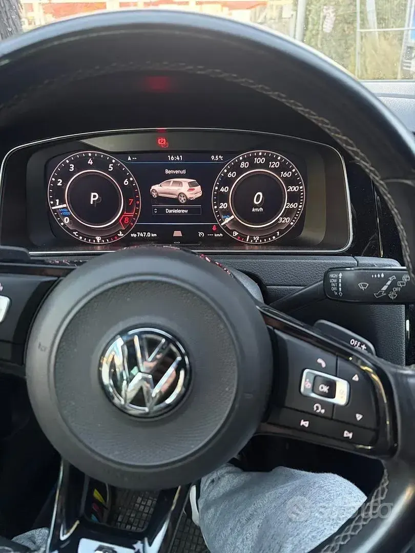 Usata VW Golf VII R 300 CV (220 kW) 2020 Nero Berlina