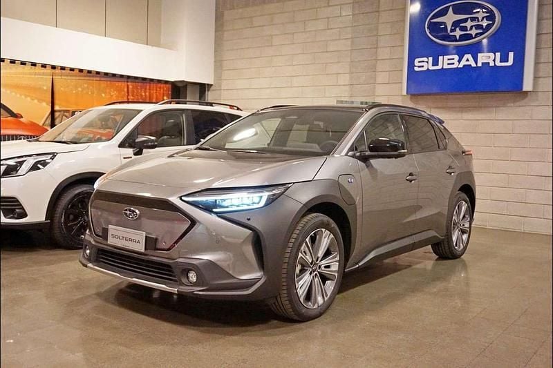 Usata Subaru Solterra 160 kW (218 CV) 2022 Grigio SUV