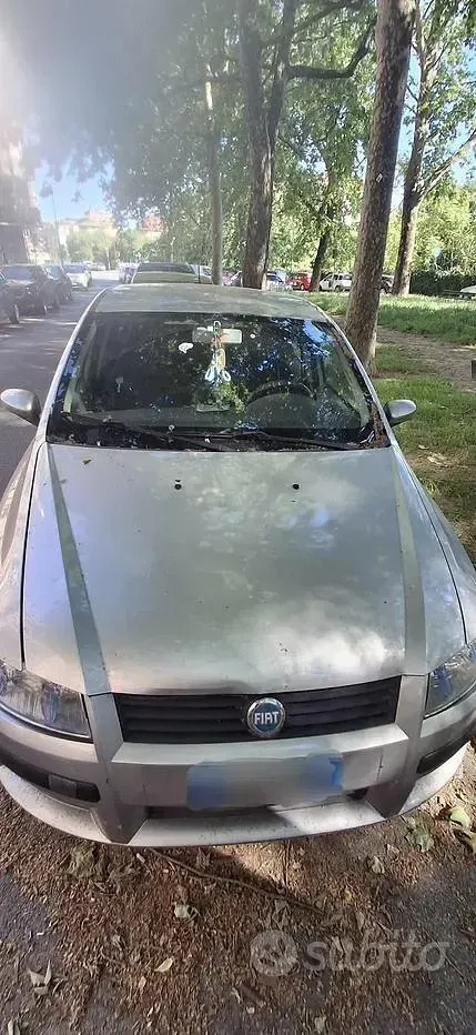 Usata Fiat Stilo 101 CV (74 kW) 2005 Grigio Berlina