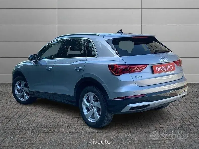 Usata Audi Q3 Business 150 CV (110 kW) 2021 Argento SUV