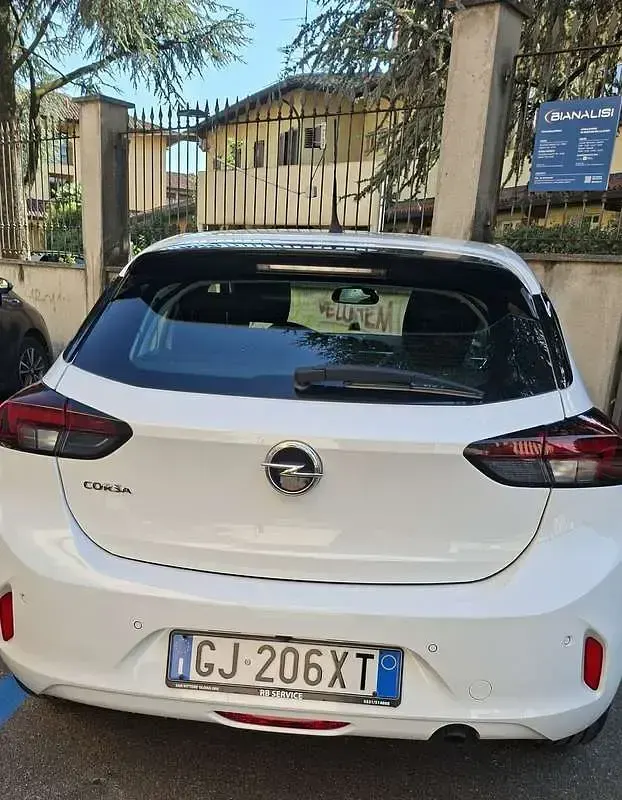 Usata Opel Corsa Elegance 75 CV (55 kW) 2021 Bianco Utilitaria