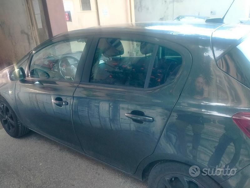 Usata Opel Corsa 95 CV (69 kW) 2017 Grigio Berlina