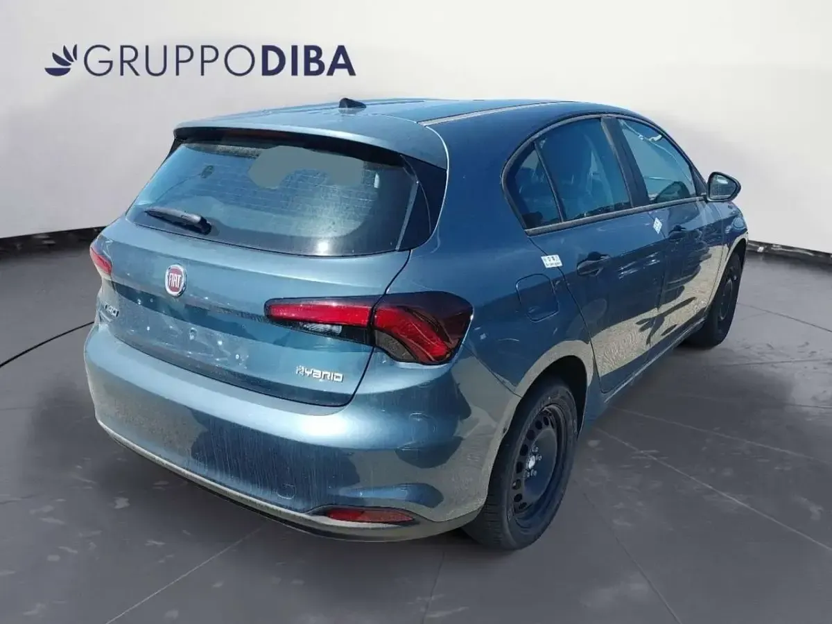 Usata Fiat Tipo 131 CV (96 kW) 2024 Blu Utilitaria