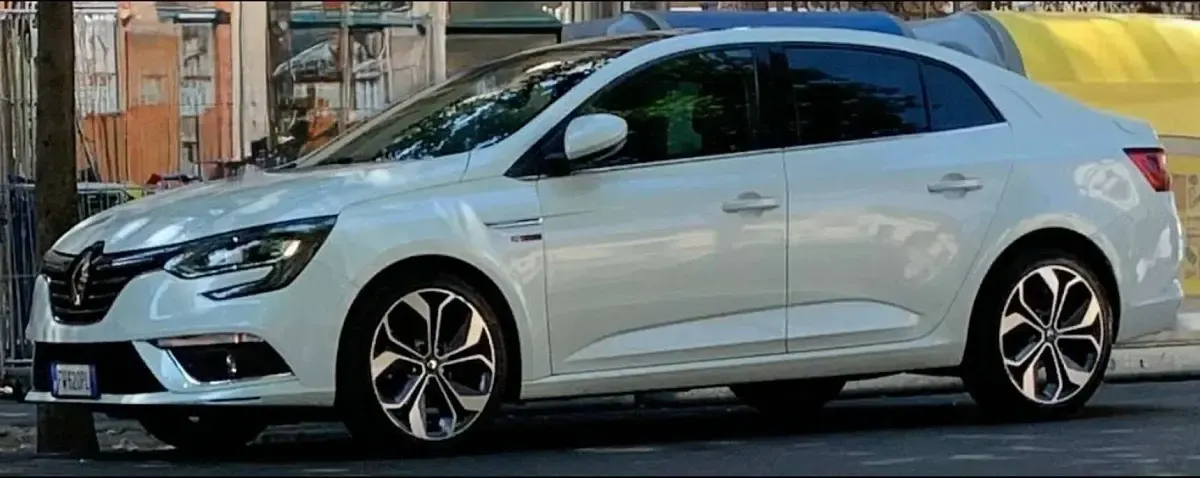 Usata Renault Mégane 116 CV (85 kW) 2019 Bianco Coupé
