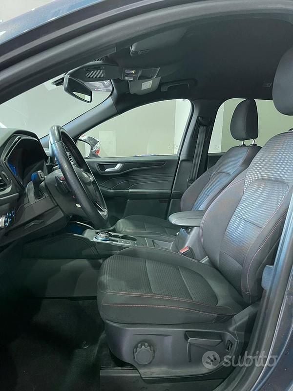 Usata Ford Kuga ST-Line 120 CV (88 kW) 2021 SUV