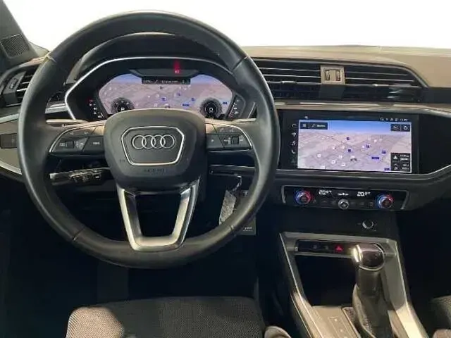 Usata Audi Q3 Design 150 CV (110 kW) 2024 Grigio SUV