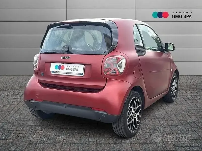Usata Smart ForTwo Electric Drive Prime 60 kW (82 CV) 2023 Rosso Berlina