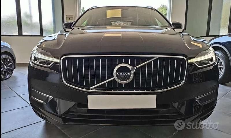Usata Volvo XC60 Inscription 150 CV (110 kW) 2020 Nero SUV