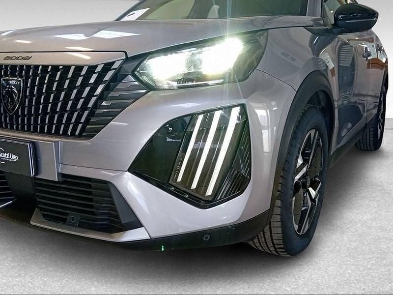Usata Peugeot 2008 Allure 102 CV (75 kW) 2025 Nero SUV